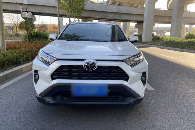 Used Toyota RAV4 2024 2.0L CVT Two-Wheel Drive Urban Edition
