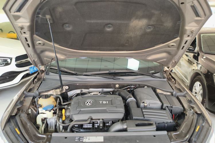 Used Volkswagen Passat 2017 330TSI DSG Luxury Edition
