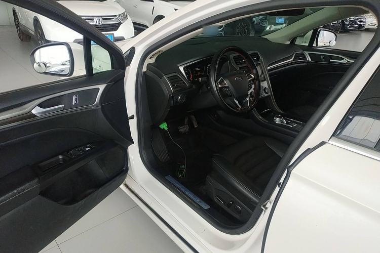 Used Ford Mondeo 2017 EcoBoost 180 Stylish Model
