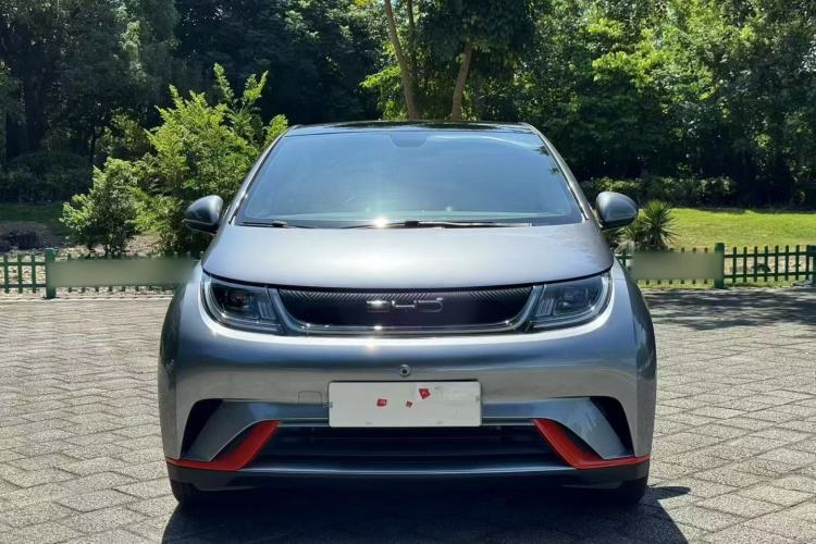 Used BYD Dolphin 2021 405 km Fashion Edition
