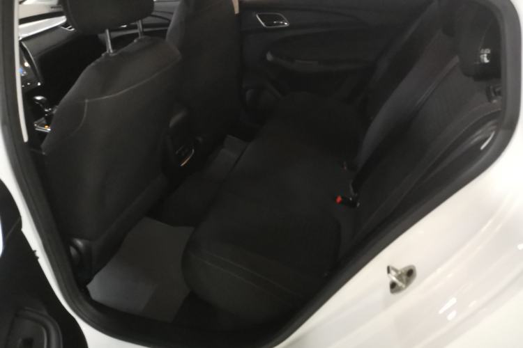 Used Roewe i5 2019 1.5L Automatic 4G Connected Langyue Edition