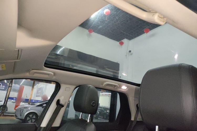 Used Land Rover Discovery Sport 2018 240 PS SE Version