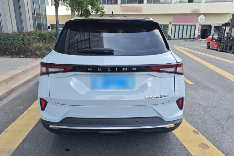 Used Wuling Asta 2022 2.0L DHT Electric-Speed Version