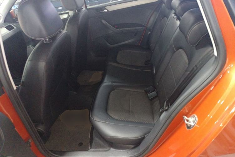 Used Volkswagen Santana 2015 Haval H6 1.6L Automatic Comfort Model