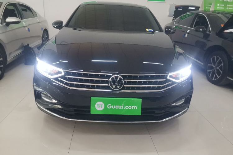 Used Volkswagen Magotan 2023 2 Million Units Limited-Edition 280TSI DSG Comfort Version