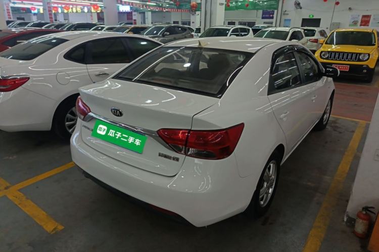 Used Kia Forte 2014 1.6L MT GL
