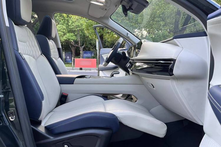 Used Dongfeng Aeolus Huge 2022 Mach Power 1.5T Dare-to-Love Edition
