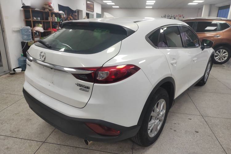 Used Mazda CX-4 2018 2.0L Automatic Two-Wheel Drive Blue Sky Dynamic Version China V Standard

