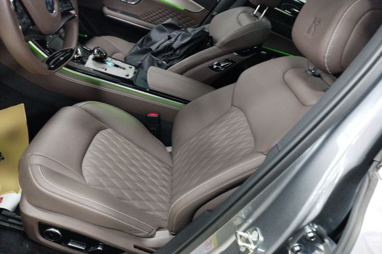 Used BYD Han 2024 DM-i Glory Edition 121KM Prestige Model
