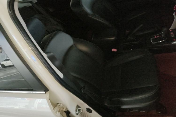 Used Subaru Forester 2013 2.5i Automatic Luxury Edition