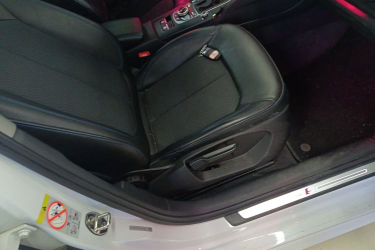 Used Audi A3 2018 30th Anniversary Edition Limousine 35 TFSI Fashion Model