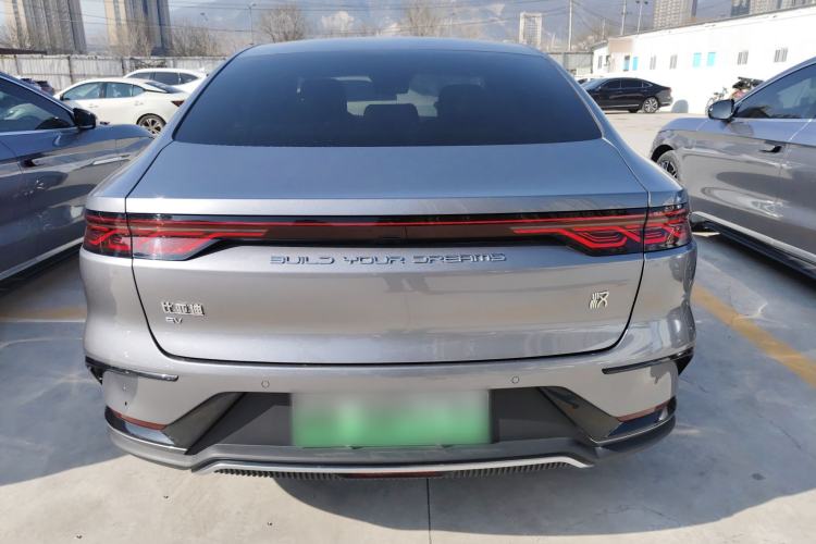 Used BYD Han 2022 EV Genesis Edition 715KM Front-Wheel-Drive Prestige Model
