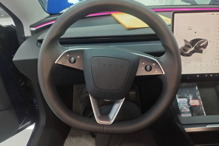 Used Tesla Model 3 2023 Long-Range All-Wheel-Drive Version
