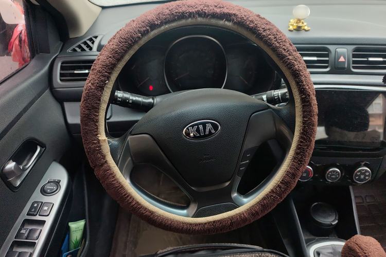 Used Kia K2 2015 Sedan 1.4L MT GLS
