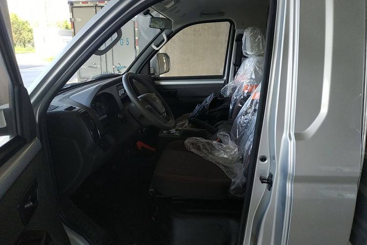 Used Ruichi EC71 2024 EC71L Cargo Pioneer I Model 41.85 kWh
