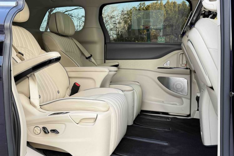 Used VOYAH Dream 2022 Low-Carbon Edition Dream+ Smart Enjoyment Package
