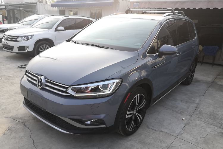 Used Volkswagen Touran 2018 Volkswagen Touran L 280TSI DSG Boundary Edition 6-Seater China V Emission Standard
