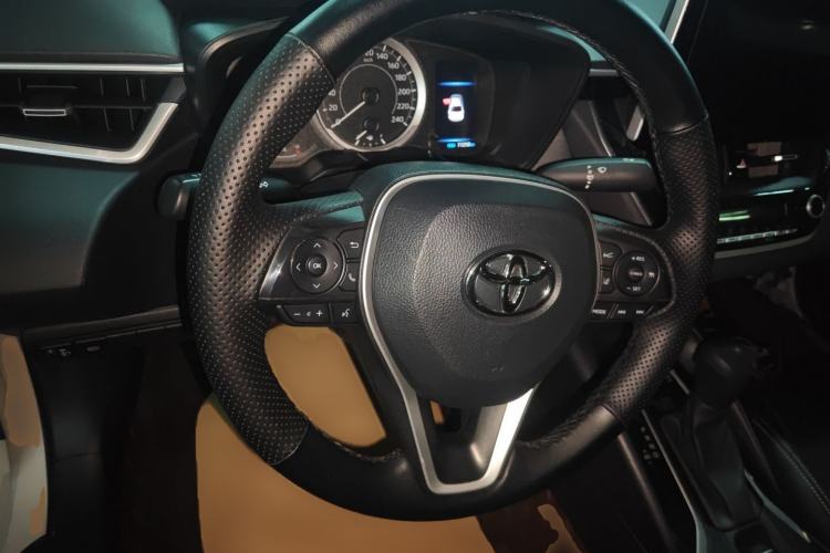 Used Toyota Levin 2019 185T CVT Luxury Edition China VI Standard