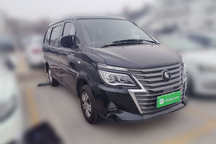 Used FORTHING Lingzhi 2023 M5 1.6L Practical Model 5 Seats