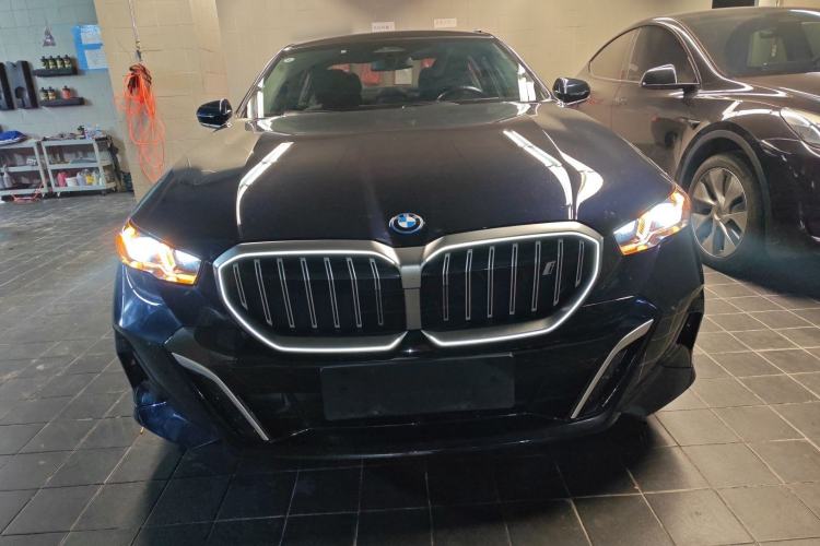 Used BMW i5 2024 eDrive 35L M Sport Package