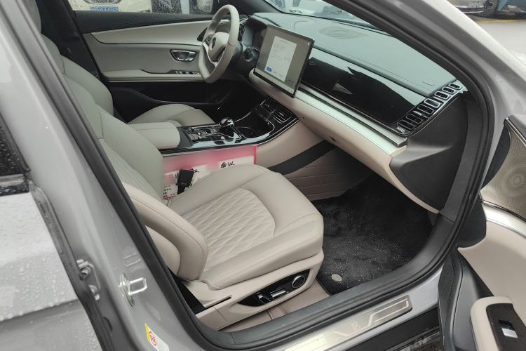 Used BYD Han 2025 EV Intelligent Driving Version 506KM Prestige Model
