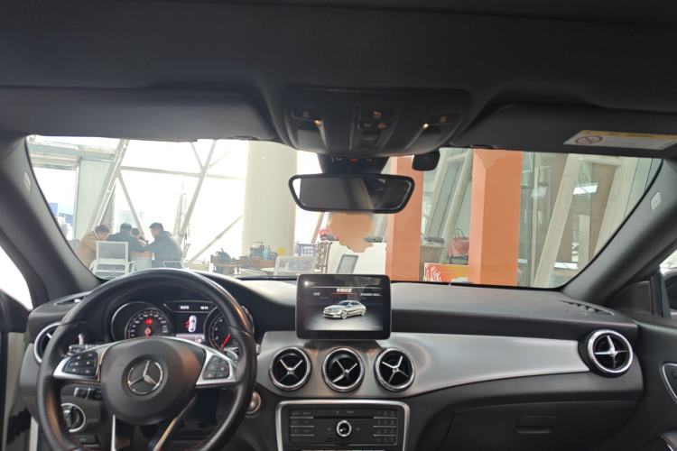 Used Mercedes-Benz CLA 2017 CLA 220 4MATIC
