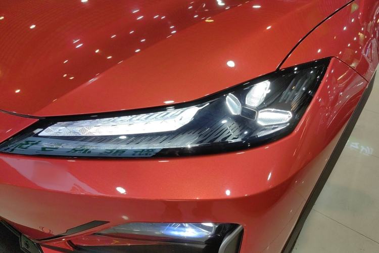 Used  S07 2024 215Max Qiankun Intelligent Driving ADS SE Range-Extended Version
