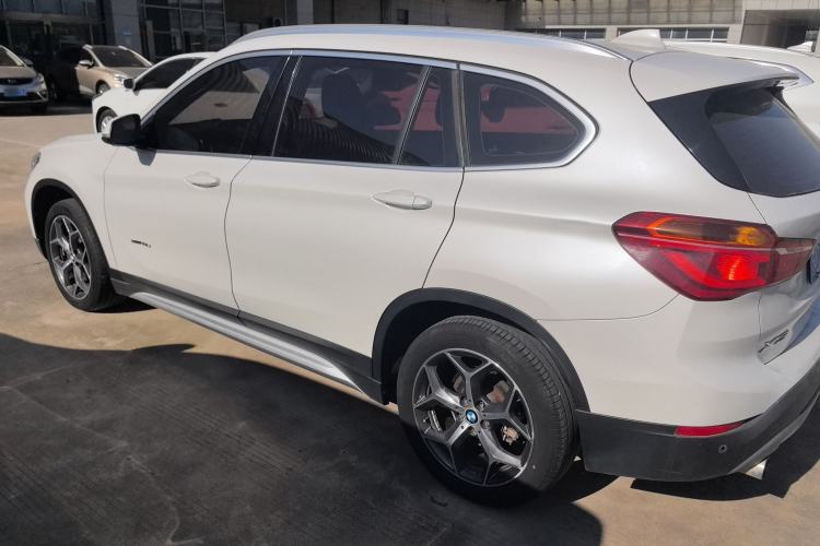 Used BMW X1 2018 sDrive18Li Luxury Model
