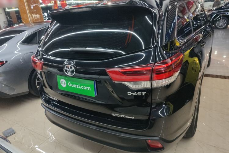 Used Toyota Highlander 2018 2.0T Four-Wheel Drive Luxury Edition 7 Seats China V Emission Standard
