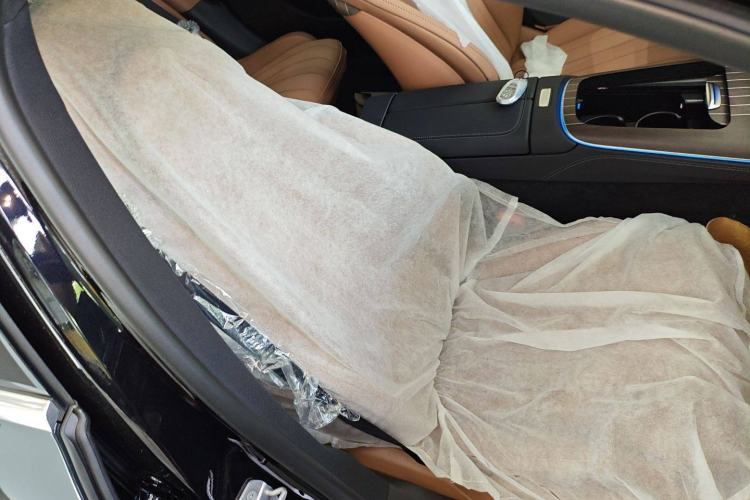 Used Mercedes-Benz E-Class 2025 Facelift E 300 L Luxury Edition
