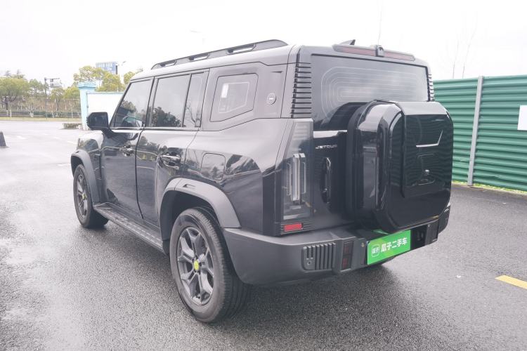 Used JETOUR Traveler 2023 2.0T All-Wheel-Drive CrossPRO
