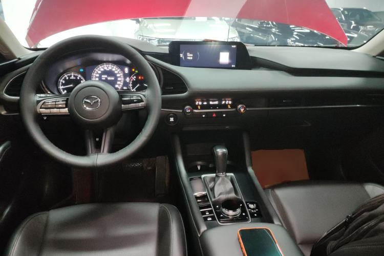 Used Mazda Mazda 3 Axela 2020 1.5L Automatic Luxury Version