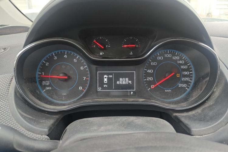 Used Chevrolet Cruze 2017 1.5L Automatic Pioneer Sunroof Edition