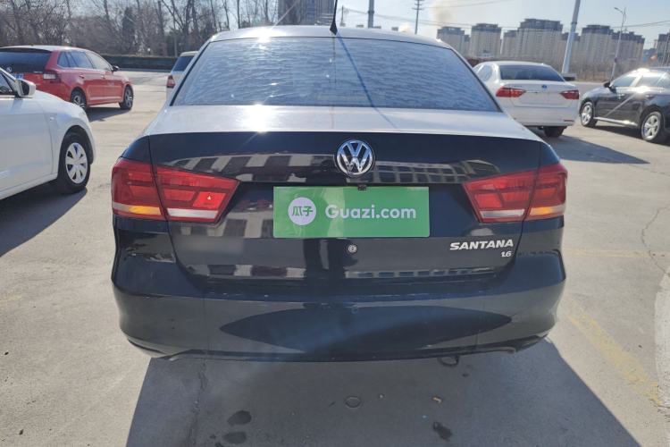 Used Volkswagen Santana 2015 1.6L Manual Comfort Edition
