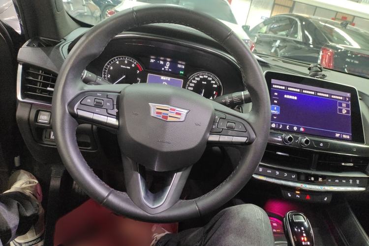 Used Cadillac CT5 2021 28T Luxury Version
