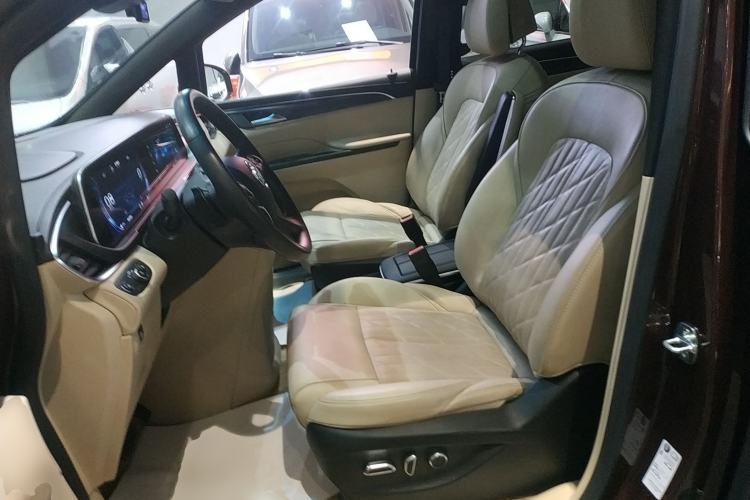 Used Buick GL8 2022 ES Land Cruiser 653T Luxury Model