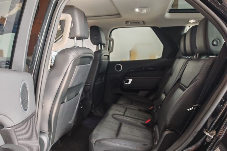 Used Land Rover Discovery 2018 2.0T Special Edition
