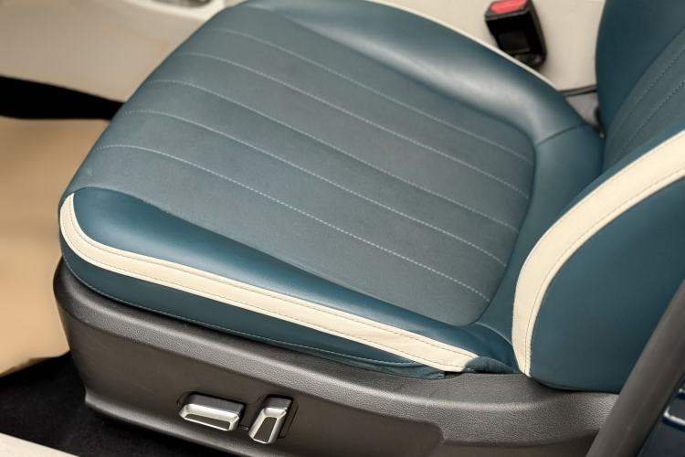 Used ORA Good Cat 2021 400km Standard Range Athena Edition Lithium Iron Phosphate