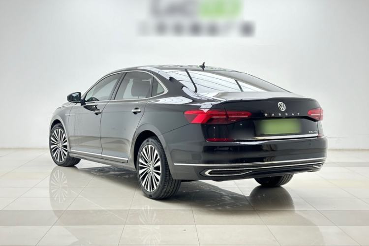 Used Volkswagen Passat 2019 330TSI Luxury Edition China VI Standard