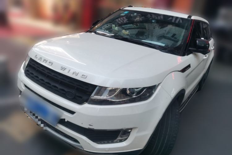 Used Land X7 2015 2.0T Panoramic Prestige Edition
