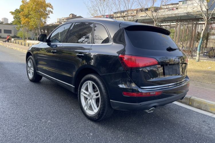 Used Audi Q5 2016 40 TFSI Comfort Model
