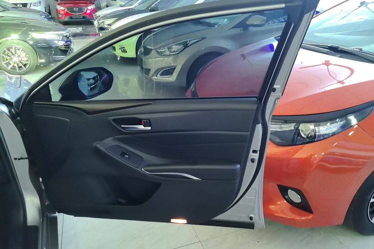 Used Toyota Avalon 2019 2.0L Luxury Edition China VI Standard
