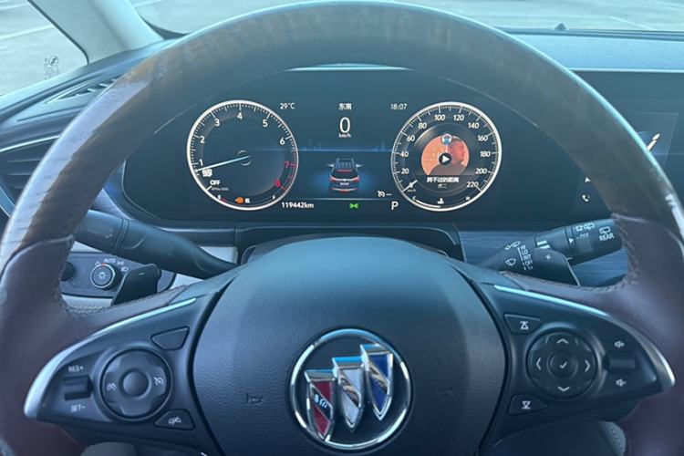 Used Buick GL8 2022 ES Landtrek 653T Comfort Edition
