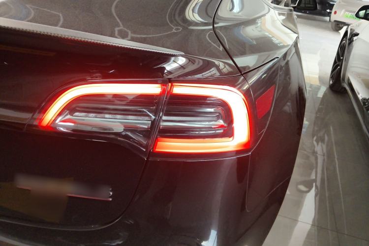 Used Tesla Model 3 2022 Performance High-Performance All-Wheel-Drive Version
