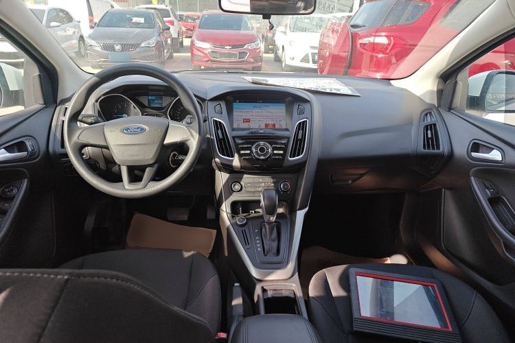 Used Ford Focus 2018 Hatchback Classic 1.6L Automatic Comfort Plus SmartDrive Edition