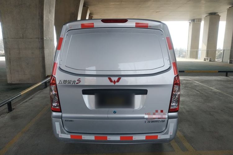 Used Wuling Rongguang S 2023 1.5L Basic Enclosed-Window Vehicle 2 Seats