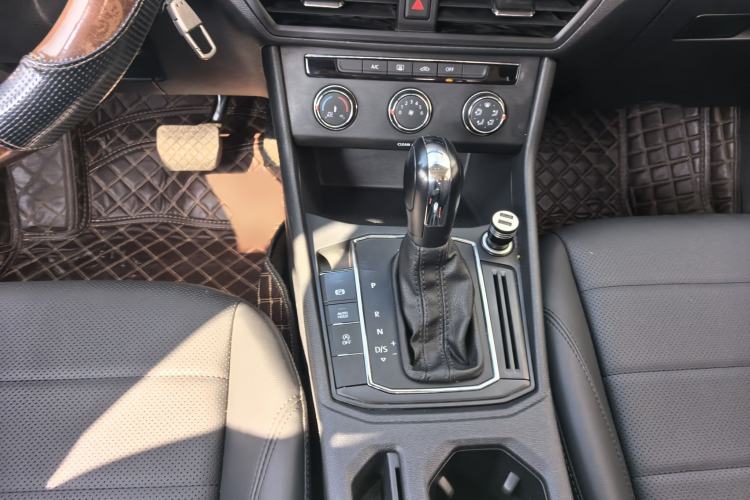 Used Volkswagen Lavida 2022 1.5L Automatic Comfort Edition
