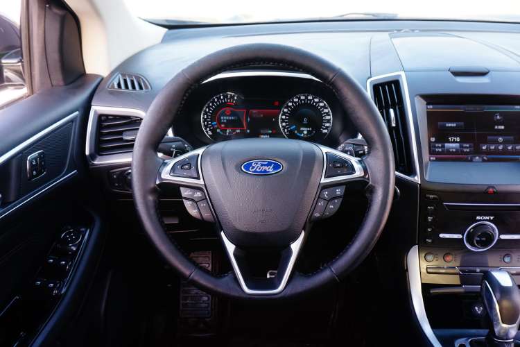 Used Ford Edge 2015 2.0T GTDi Four-Wheel Drive Prestige Model