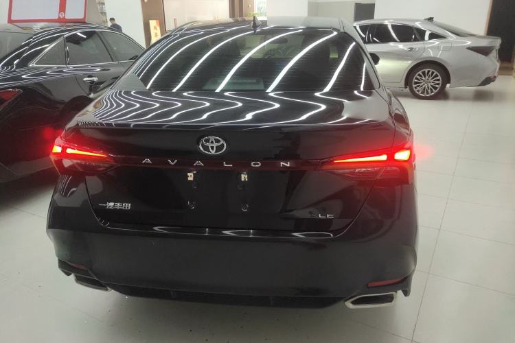 Used Toyota Avalon 2022 2.0L XLE Premium Edition
