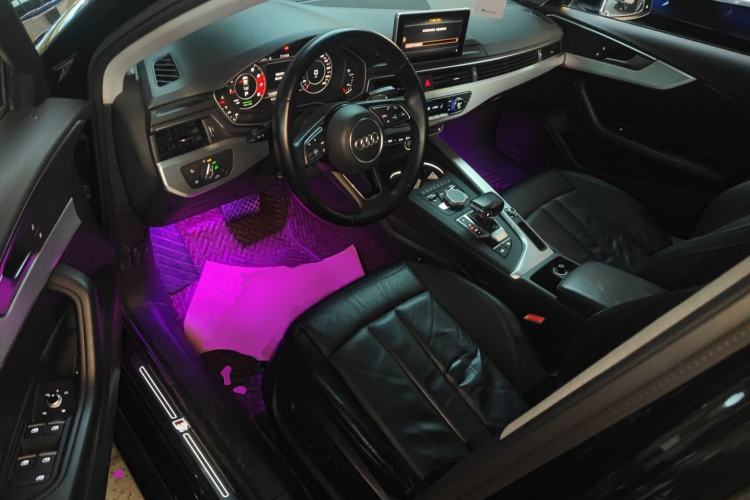 Used Audi A4L 2019 40 TFSI Fashion Edition China VI Emission Standard
